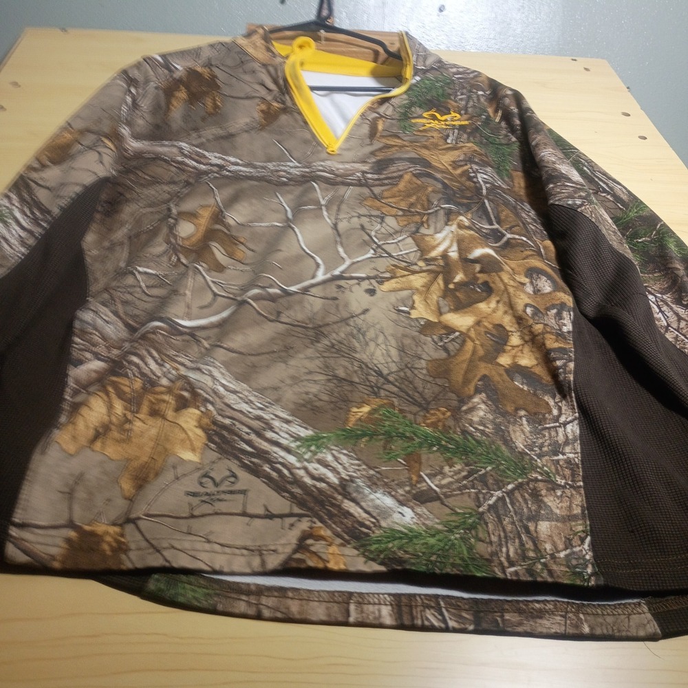 Realtree Pullover, Male, Men Large (42-44) Brown Camo Xtra 1/4 Zip Waffle Knit